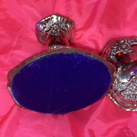 2 silver looking vintage Candle holders looking great any formal meal set of 2 - Picture 5 of 9